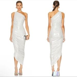 Norma Kamali Diana Dress in Pearl White